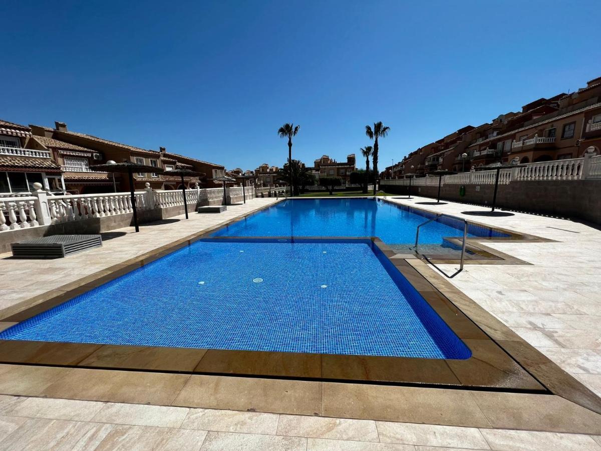Casa Canarias En Alicante, Playa Y Piscina Gran Alacant Bagian luar foto